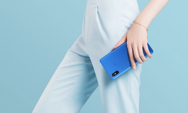 Представлен планшетофон Xiaomi Mi Max 3 Представлен планшетофон Xiaomi Mi Max 3