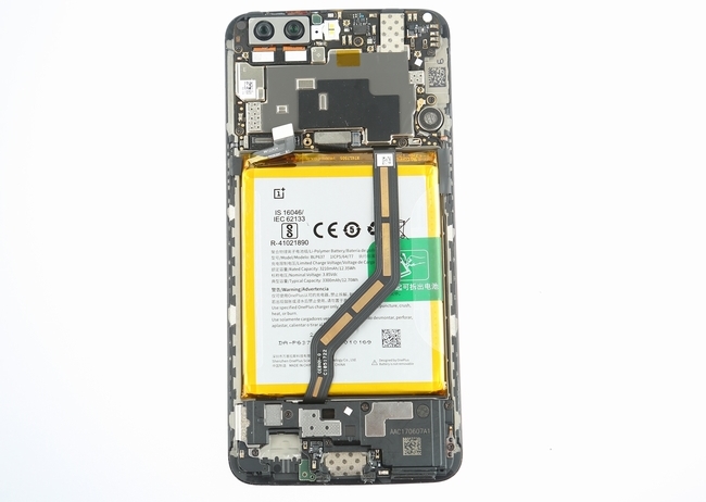1498381701_oneplus-5-teardown-4-600x400.jpg